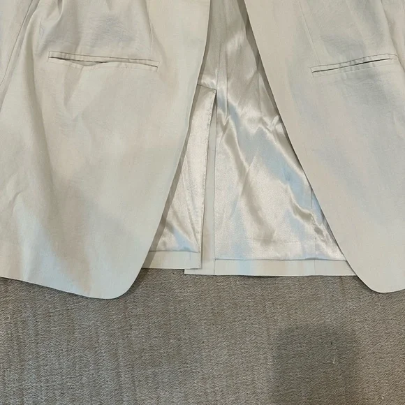 Eileen Fisher Cream Blazer Modern Tailored Design - Picture 2 of 8
